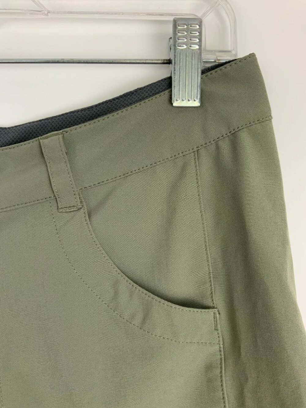 Patagonia Happy Hike Women's Shorts in Olive/Army Green Sz 6 - Picture 3 of 16